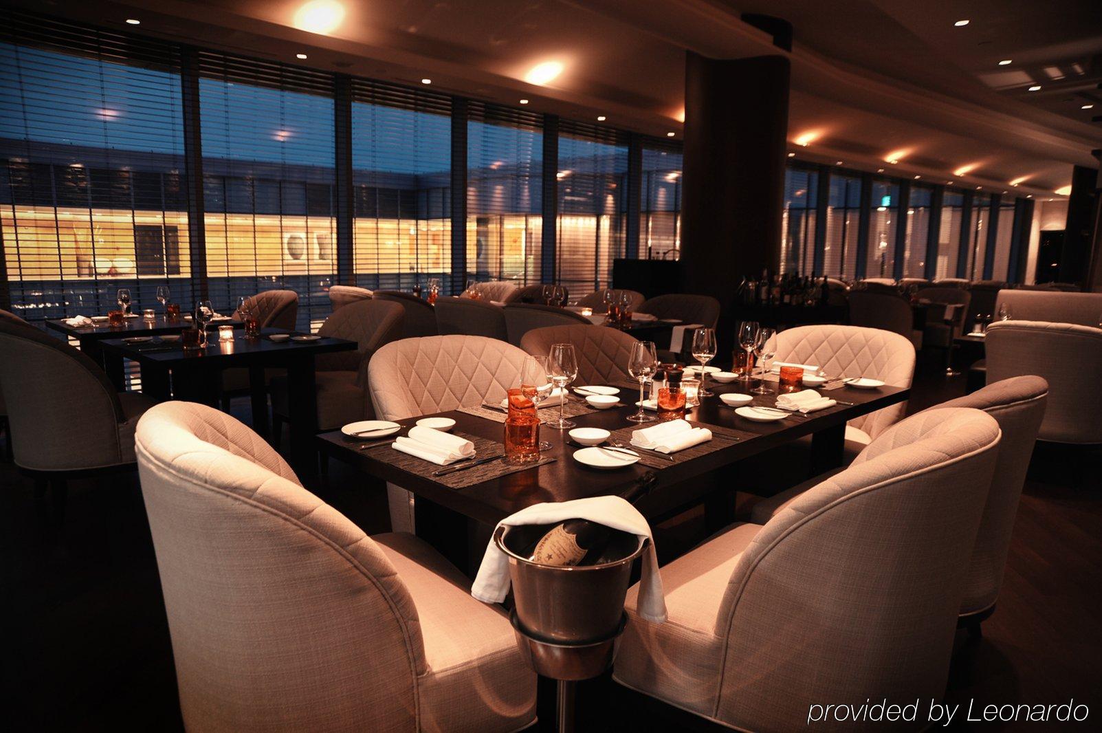 De Convencoes De Talatona Otel Luanda Restoran fotoğraf