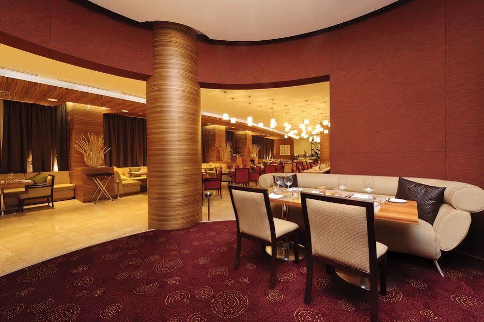 De Convencoes De Talatona Otel Luanda Dış mekan fotoğraf